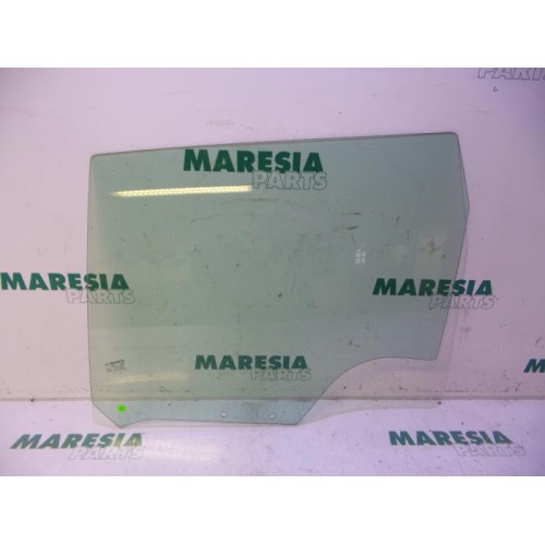 Renault - Clio - Rear door window 4-door, left