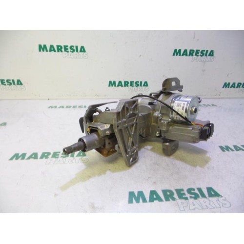 Renault - Clio - Steering column housing