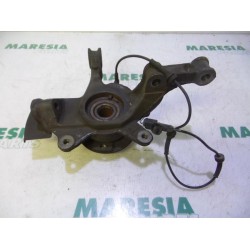 Renault - Laguna - Knuckle, front left