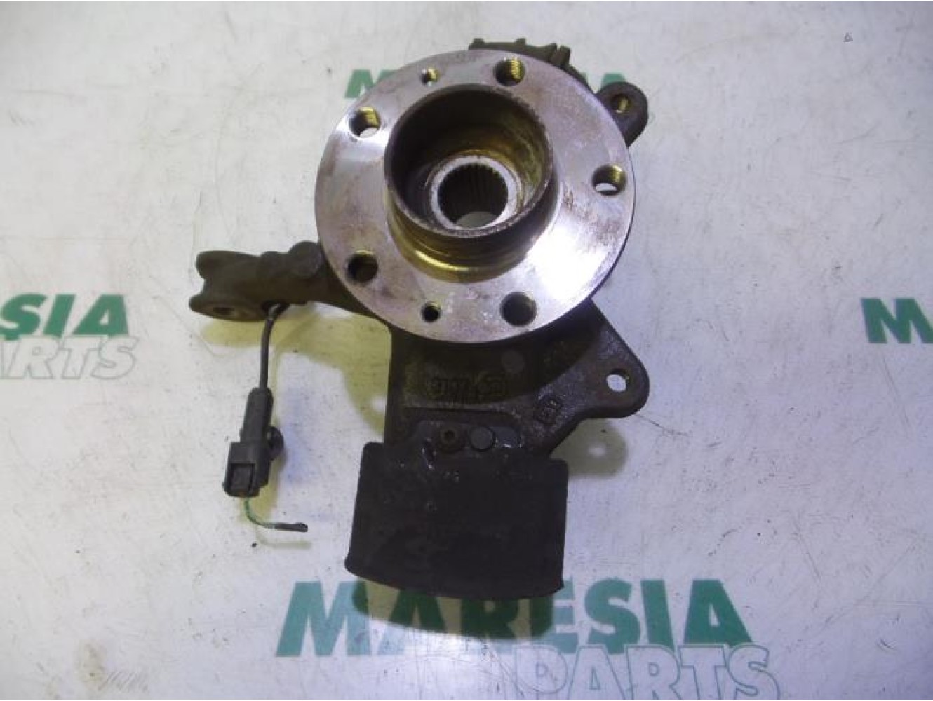 Renault - Laguna - Knuckle, front right