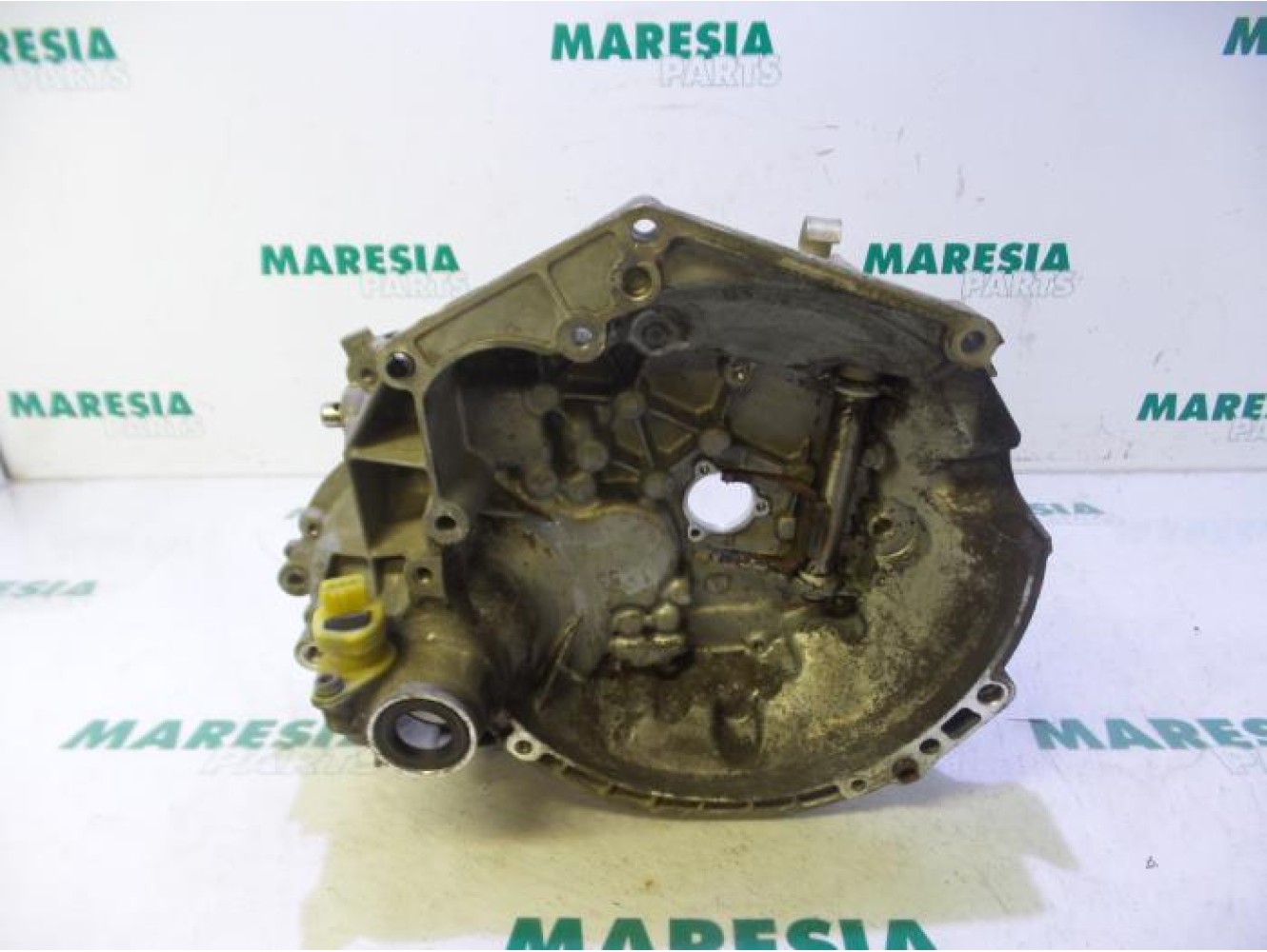 Peugeot - 206 - Gearbox casing