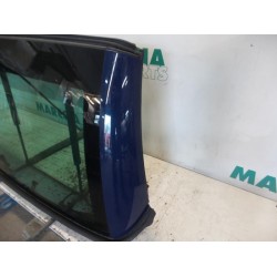 Renault - Megane - Rear window