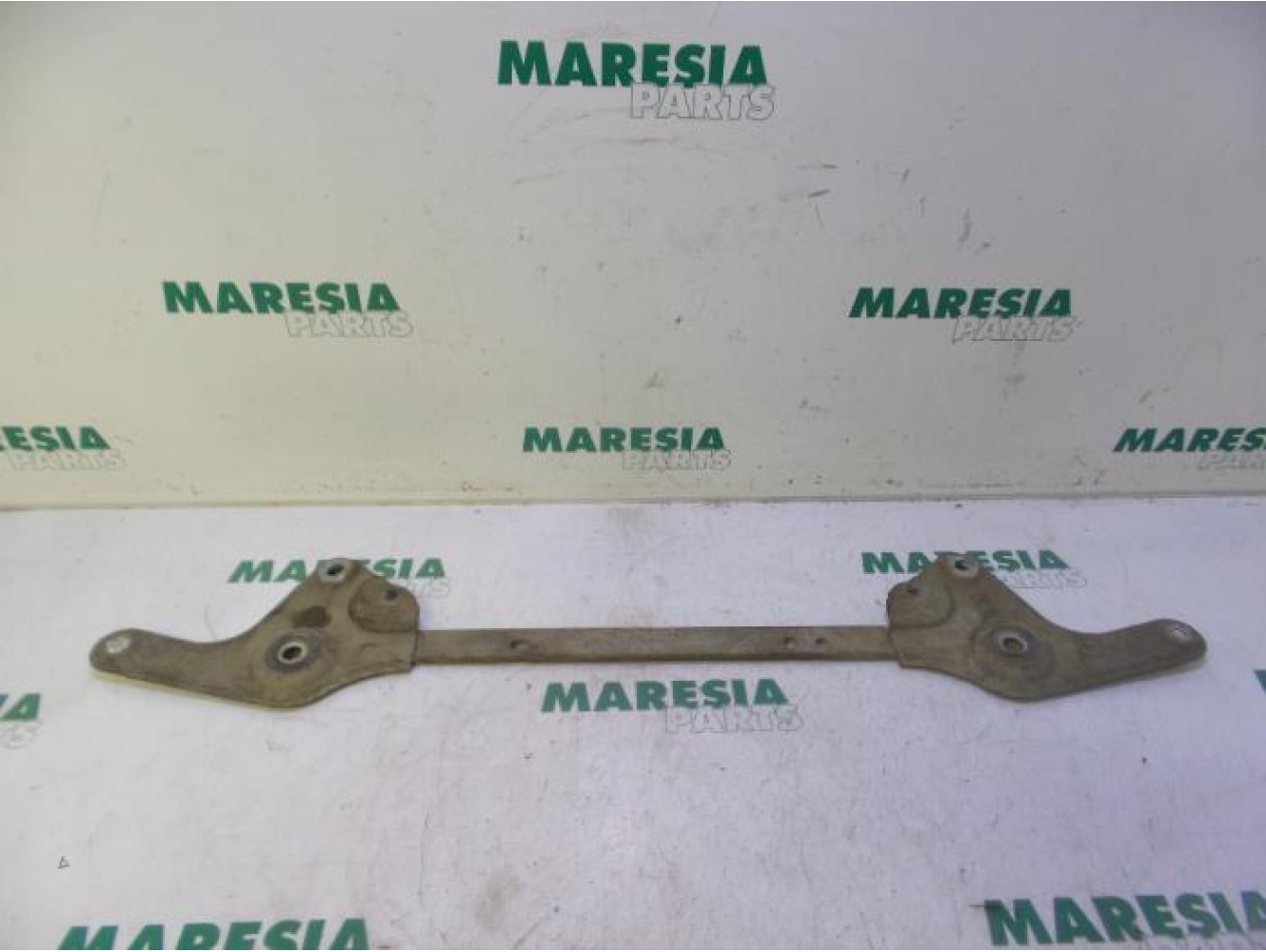 Renault - Laguna - Subframe