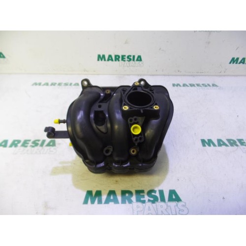 Peugeot - 107 - Intake manifold