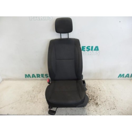 Renault - Laguna - Stoel links