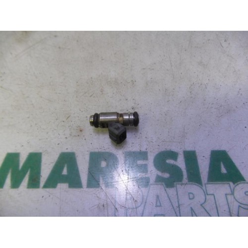 Renault - Megane Scenic - Injector (petrol injection)