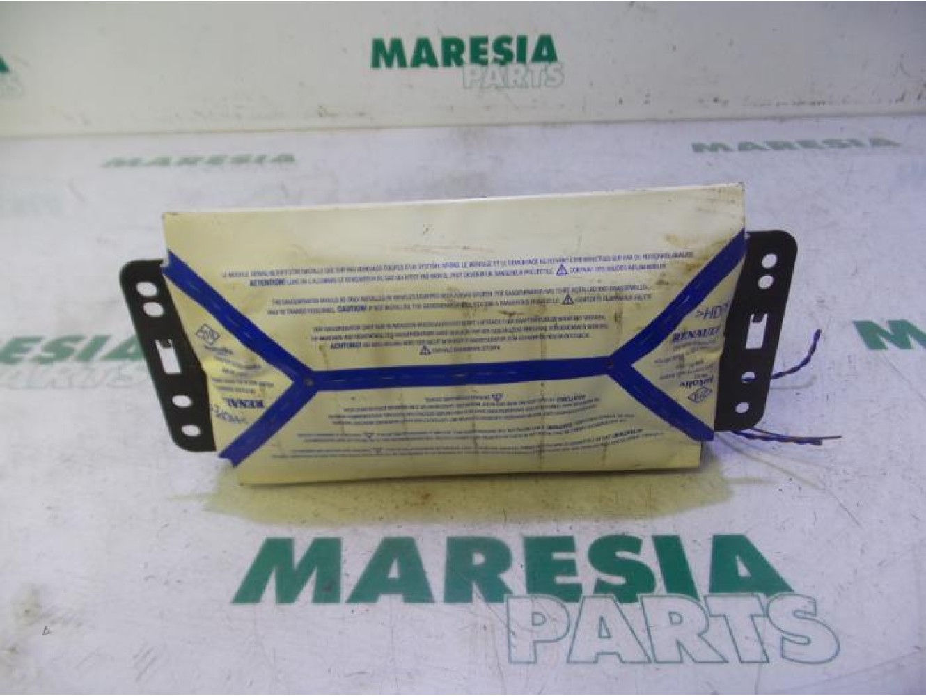 Renault - Megane - Right airbag (dashboard)