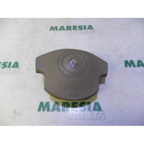 Renault - Megane - Airbag links (Stuur)