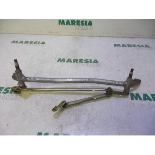 Renault - Megane - Wiper mechanism