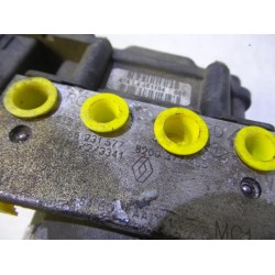 Renault - Megane - ABS pump