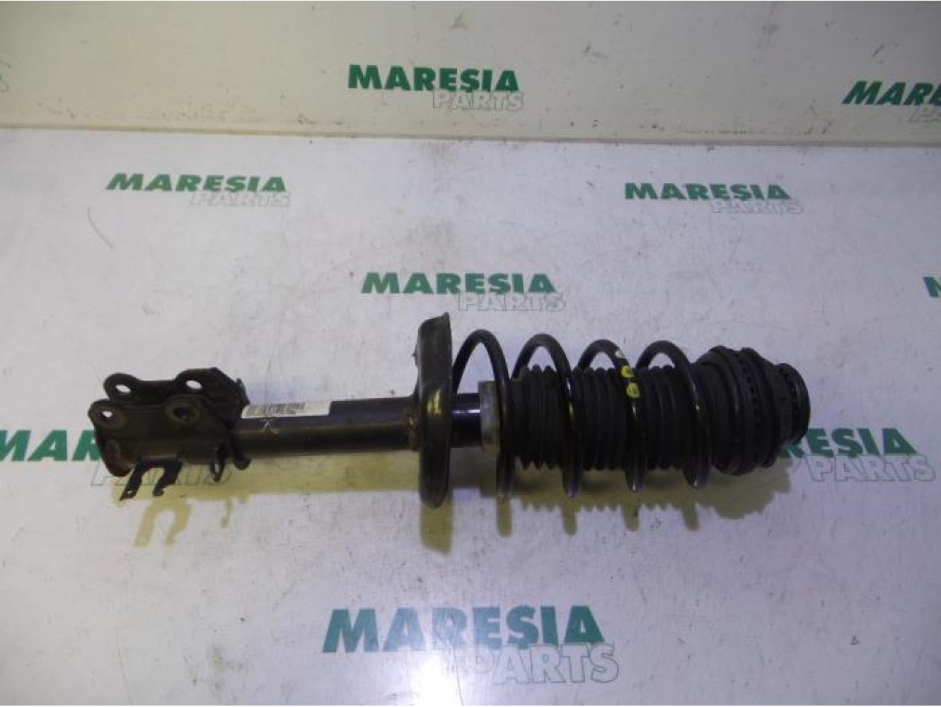Fiat - Punto - Front shock absorber rod, right