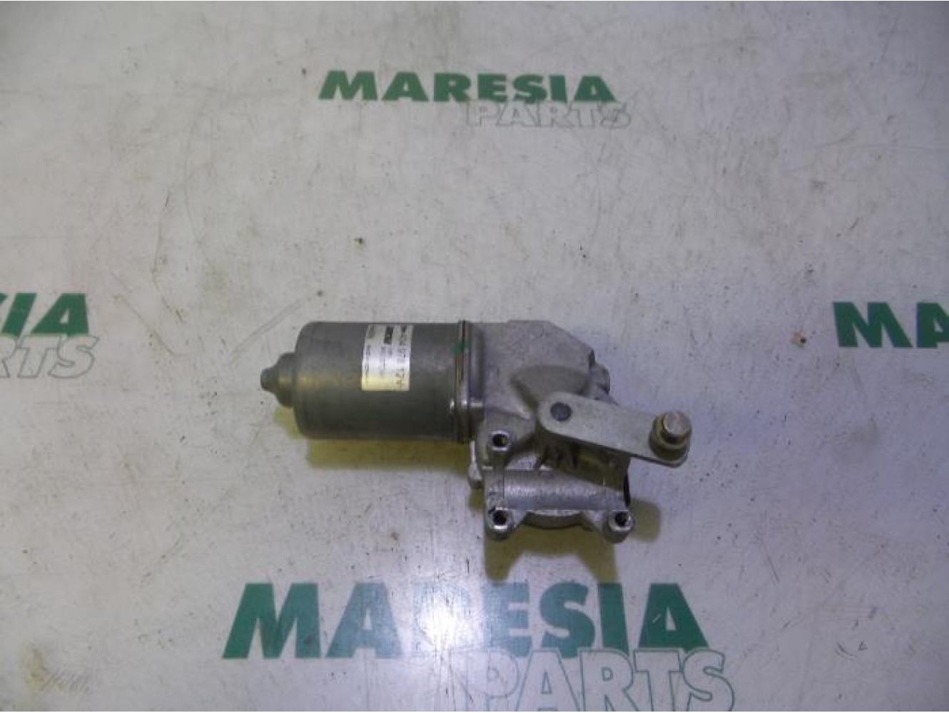 Fiat - Punto - Front wiper motor