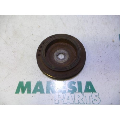 Renault - Clio - Crankshaft pulley