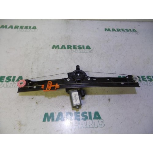 Fiat - Punto - Window mechanism 4-door, front left