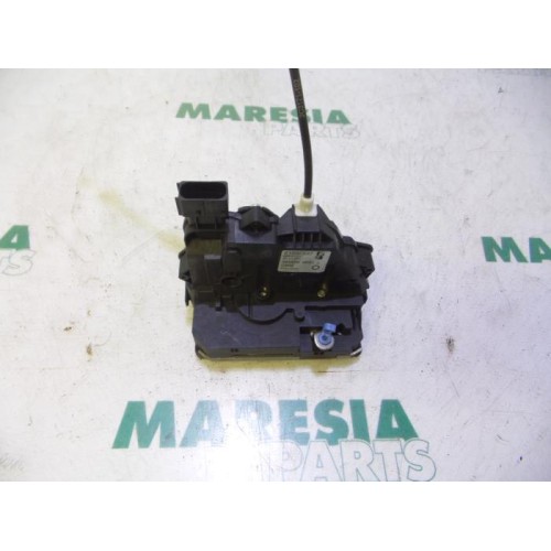 Fiat - Punto - Front door lock mechanism 4-door, right