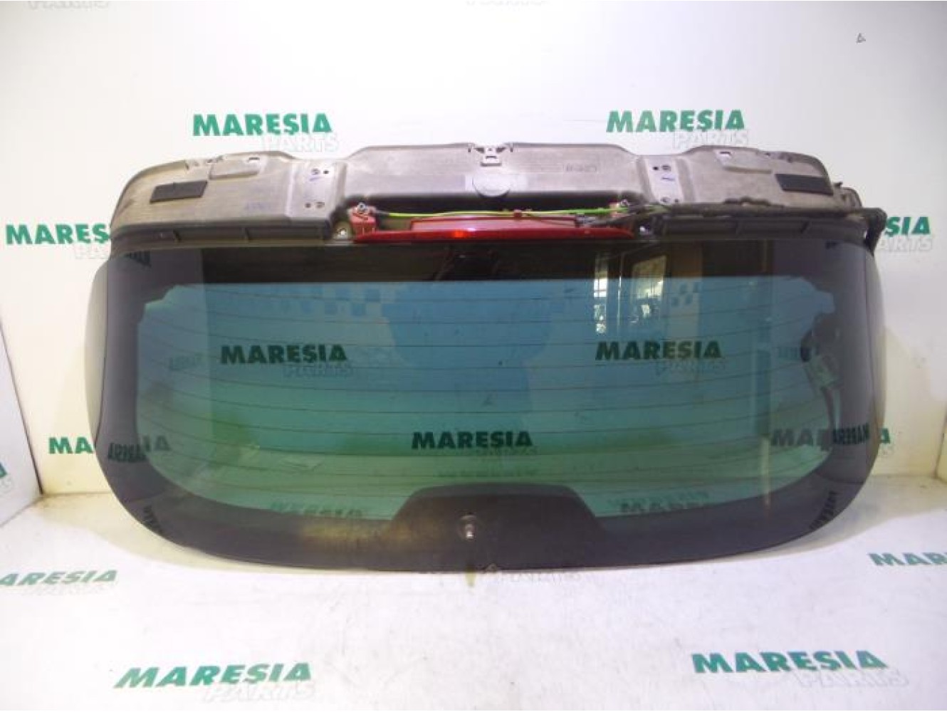 Peugeot - 308 - Rear window
