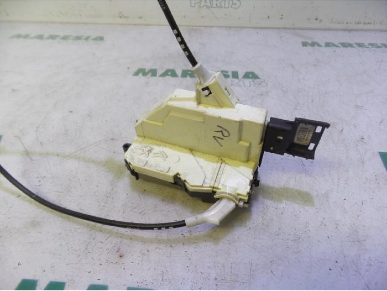 Peugeot - 308 - Front door lock mechanism 4-door, right
