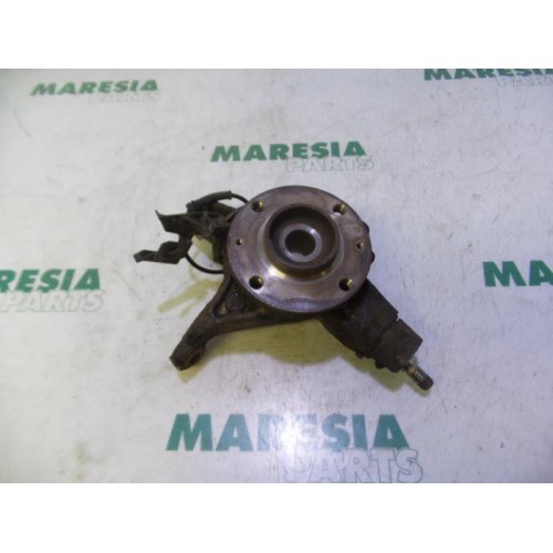 Peugeot - 308 - Knuckle, front right