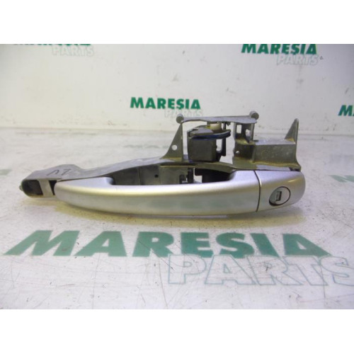 Peugeot - 308 - Door handle 4-door, front left
