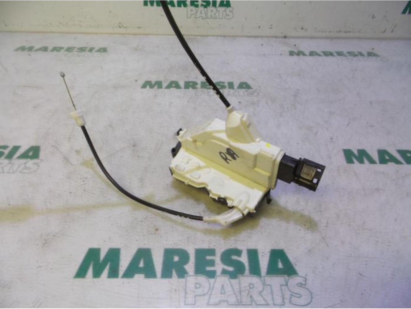 Peugeot - 308 - Rear door mechanism 4-door, right