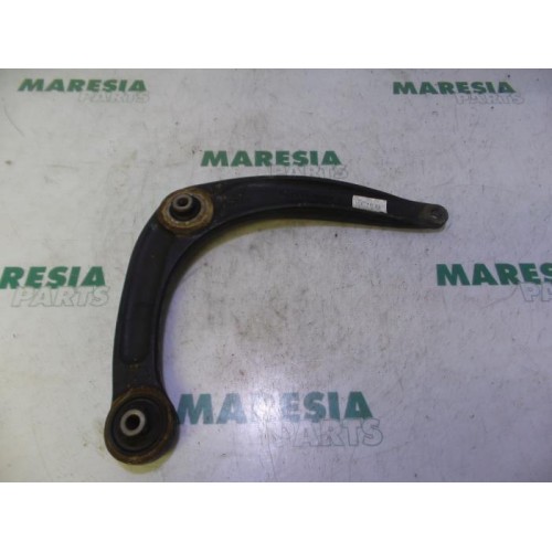 Peugeot - 308 - Front lower wishbone, right