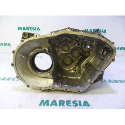 Renault - Laguna - Gearbox casing