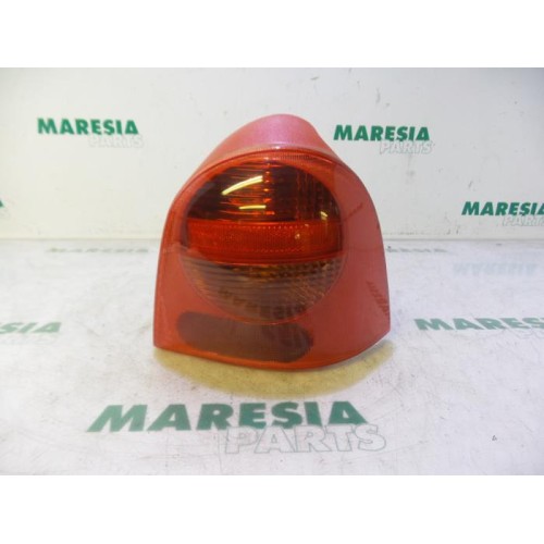Renault - Twingo - Taillight, right