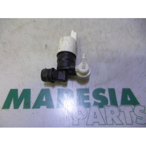 Peugeot - 308 - Windscreen washer pump