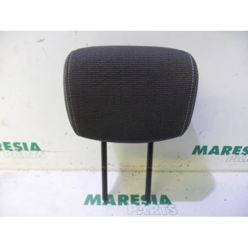 Renault - Laguna - Headrest