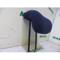 Renault - Clio - Headrest