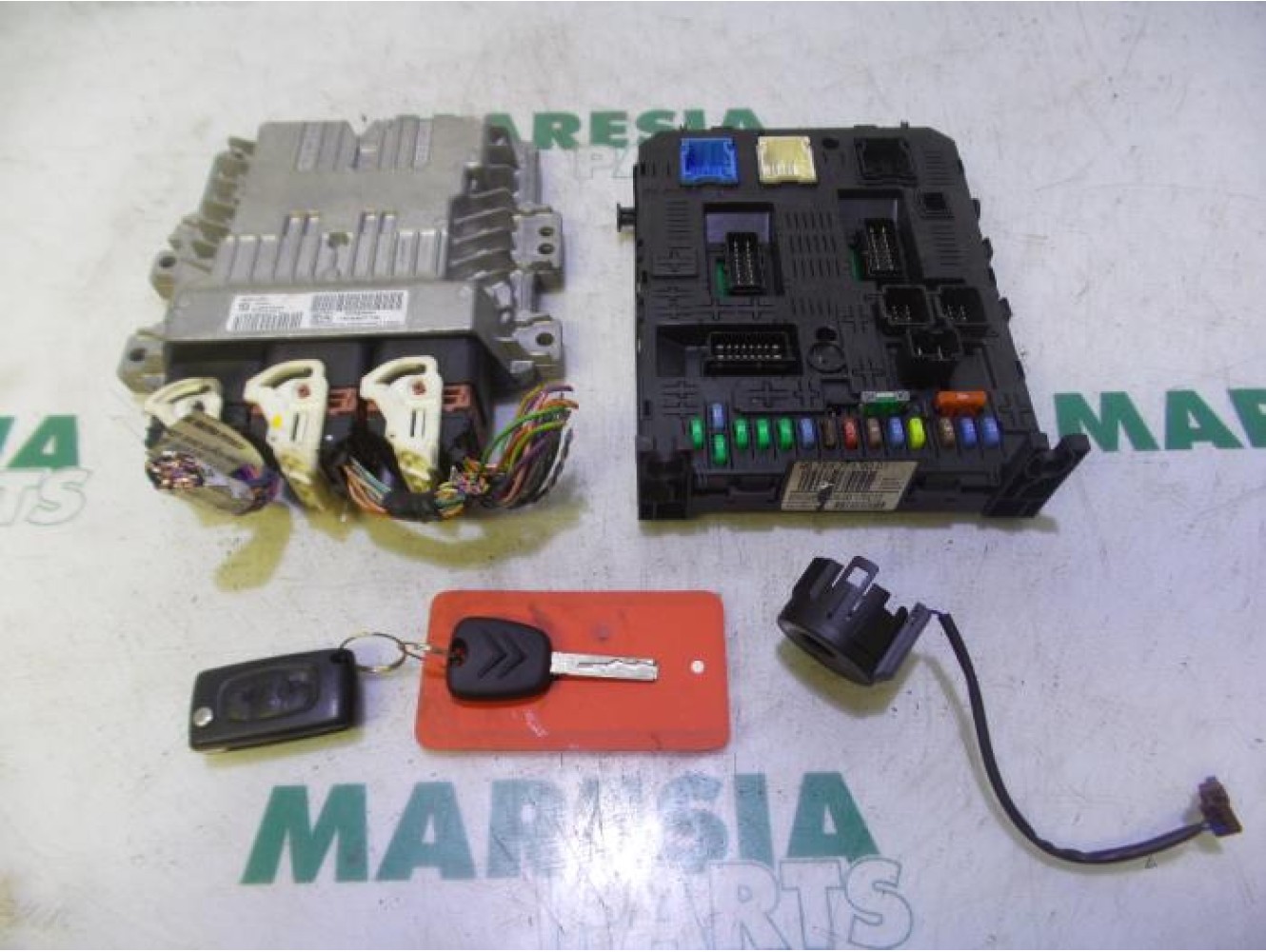 Citroen - C5 - Engine management computer