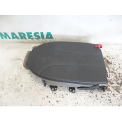 Renault - Grand Scenic - Rear seat