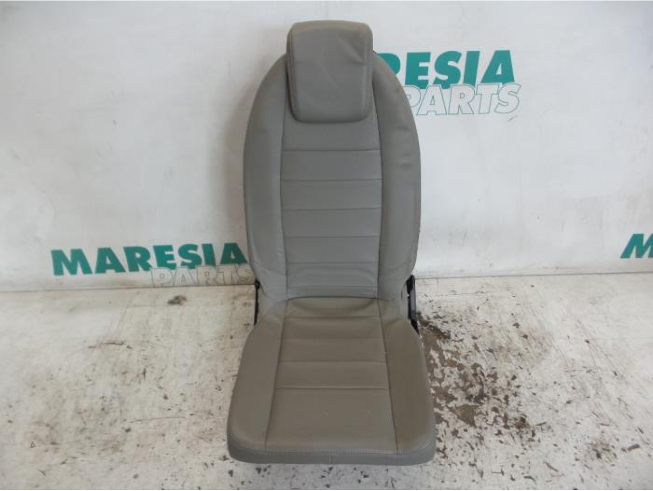 Renault - Grand Scenic - Rear seat