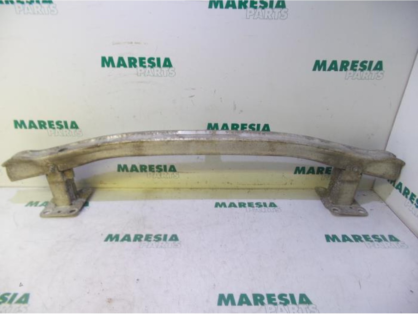 Renault - Grand Scenic - Front bumper frame