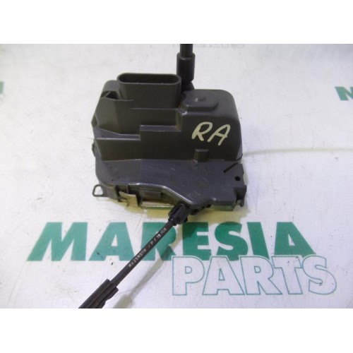 Renault - Grand Scenic - Rear door mechanism 4-door, right
