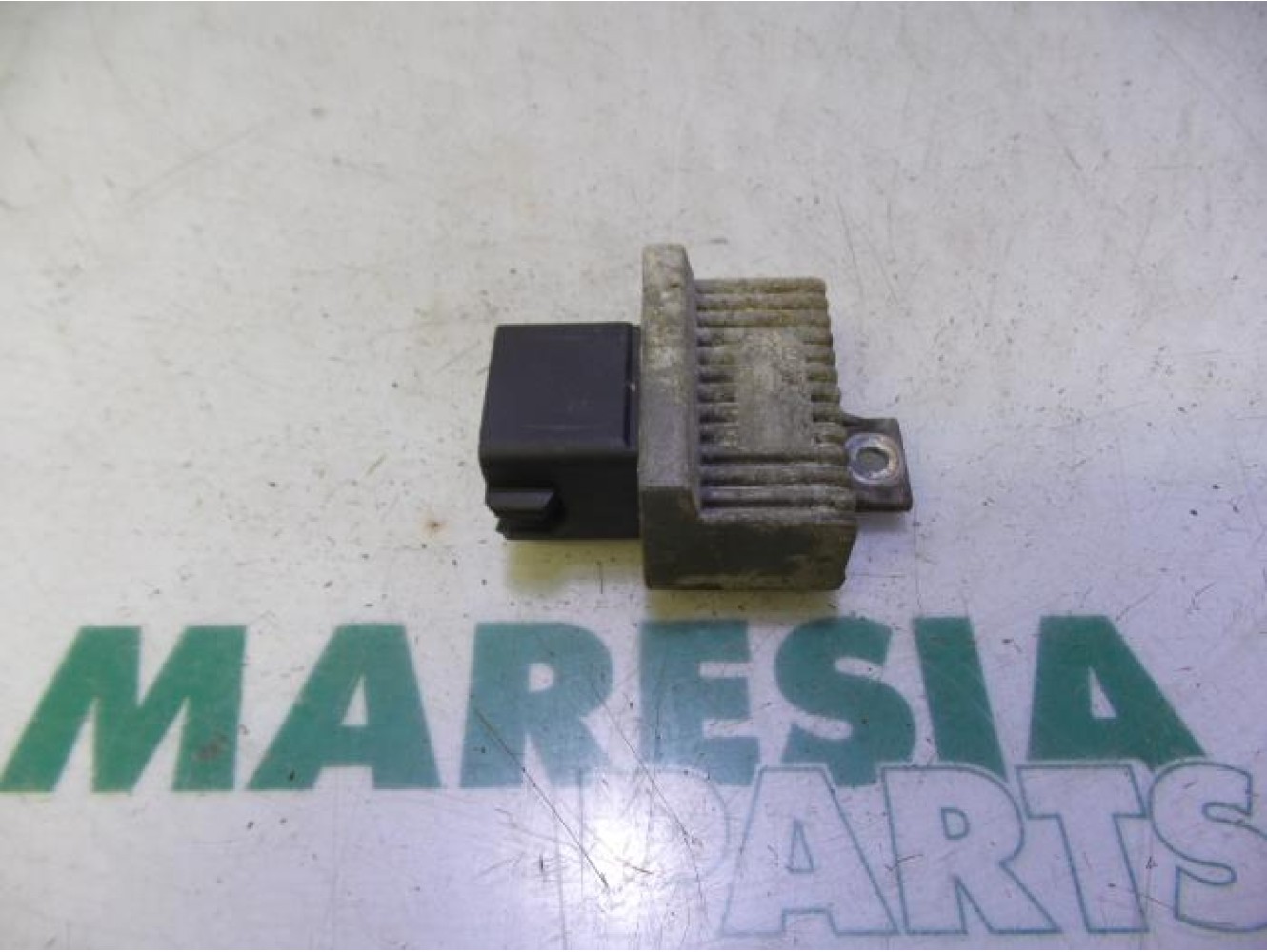 Renault - Grand Scenic - Glow plug relay