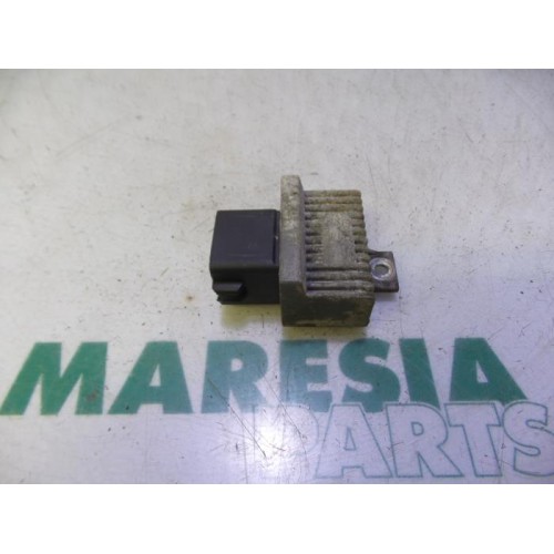 Renault - Grand Scenic - Glow plug relay