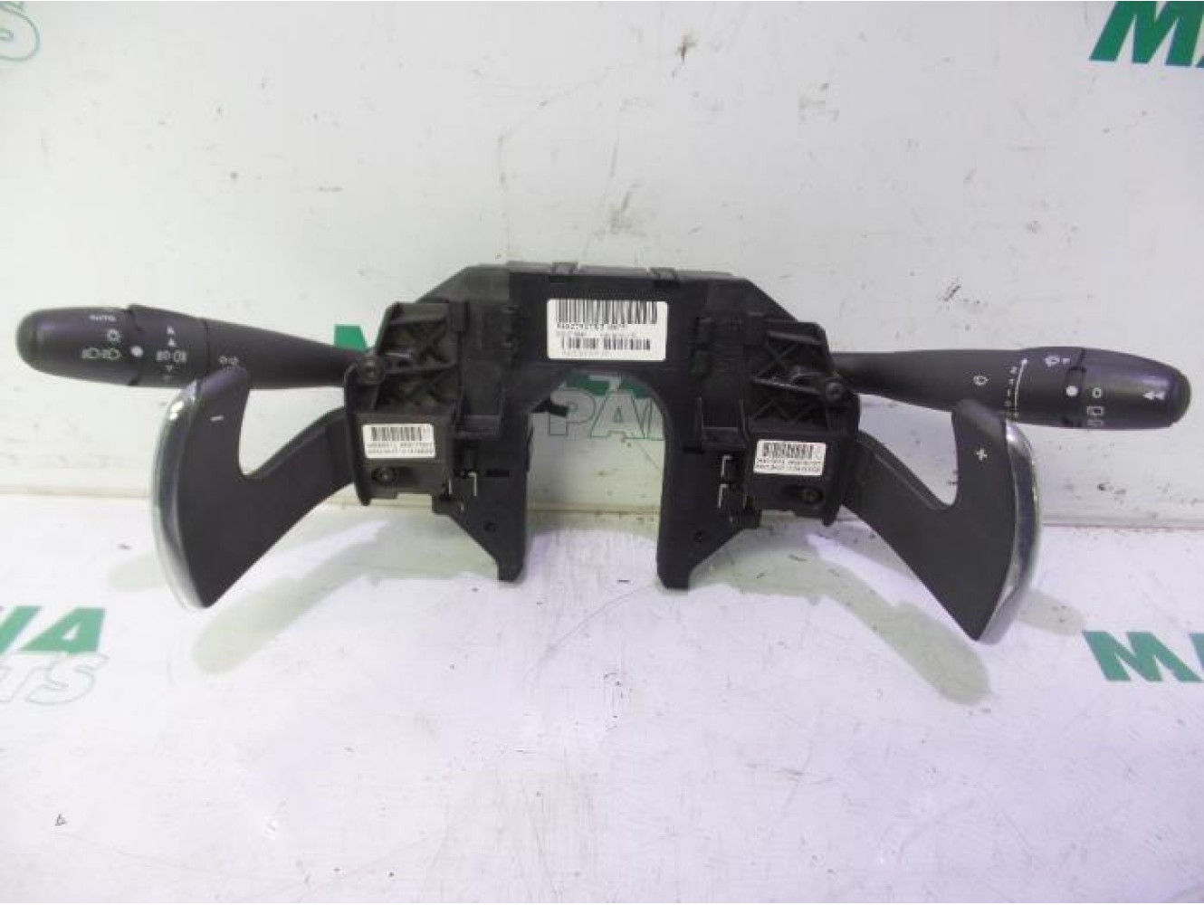 Citroen - C4 Picasso - Steering column stalk