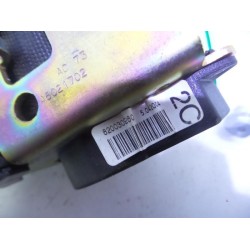 Renault - Megane Scenic - Rear seatbelt, centre