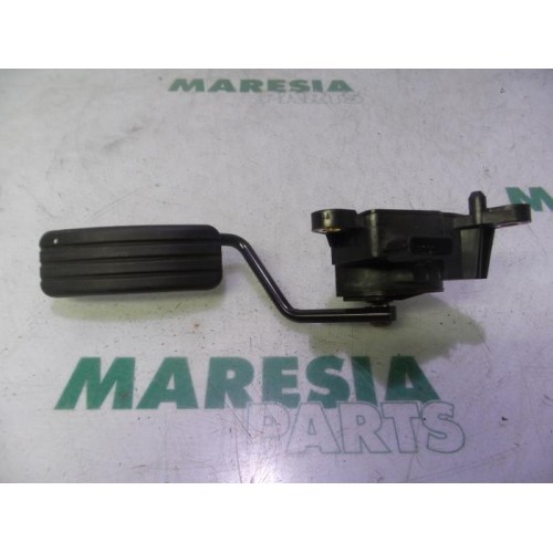 Renault - Megane Scenic - Throttle pedal position sensor