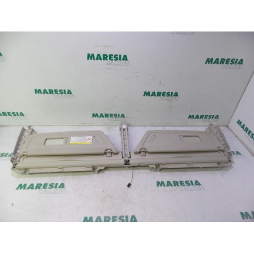 Citroen - C4 Picasso - Sun visor