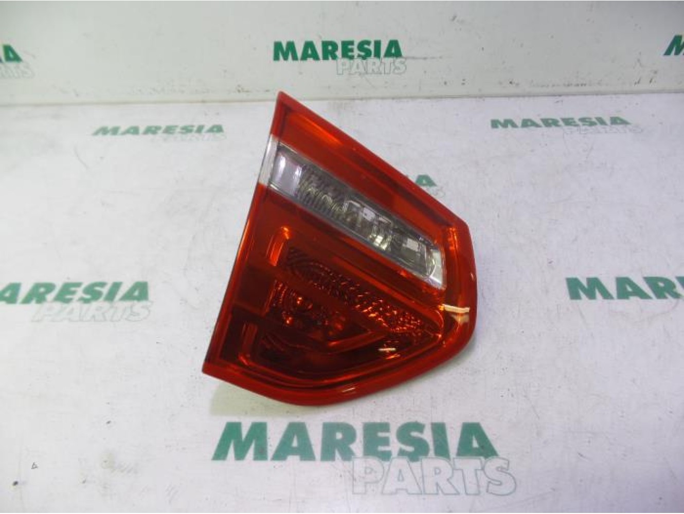 Citroen - C4 Picasso - Taillight, left