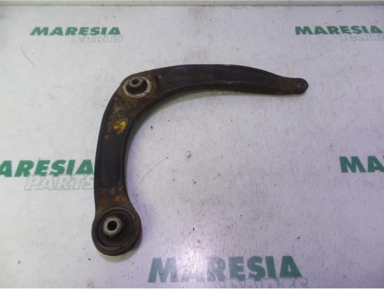 Citroen - C4 Picasso - Front lower wishbone, right