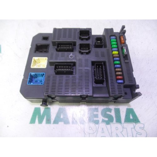 Peugeot - 207 - Fuse box
