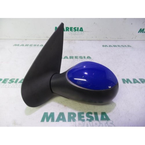 Peugeot - 206 - Wing mirror, left