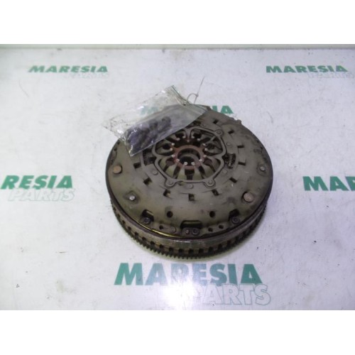 Renault - Grand Scenic - Flywheel