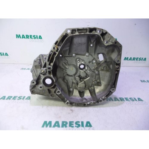 Renault - Clio - Gearbox casing