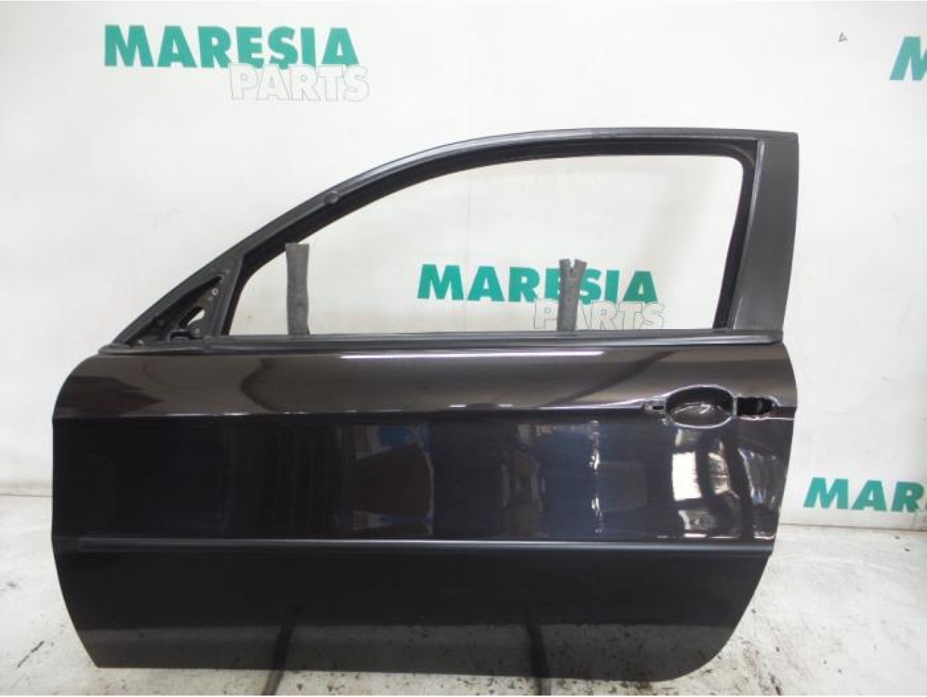 Alfa Romeo - 147 - Tür 2-türig links