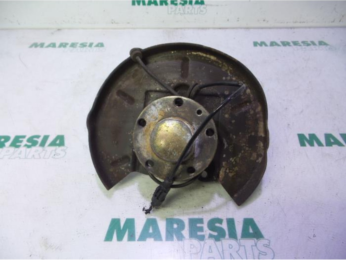 Alfa Romeo - 147 - Fusee links-achter