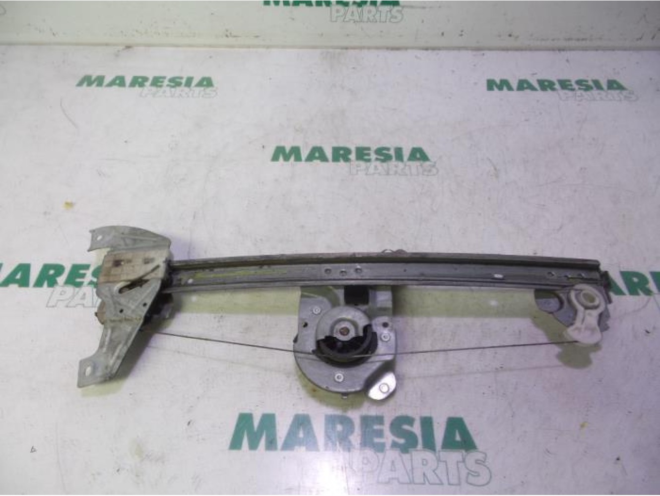Peugeot - 107 - Window mechanism 4-door, front left